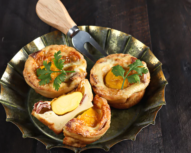 Gyeranppang (Korean Egg Bread)