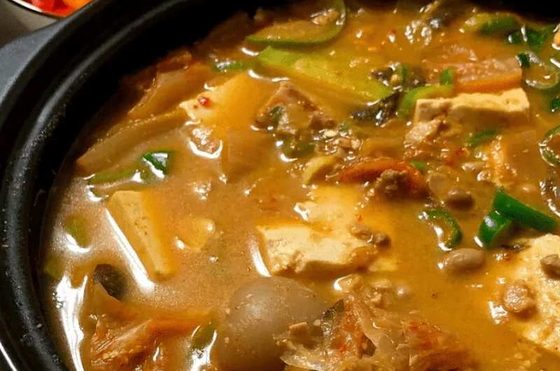 Korean Soybean Paste Stew (Doenjang Jjigae)