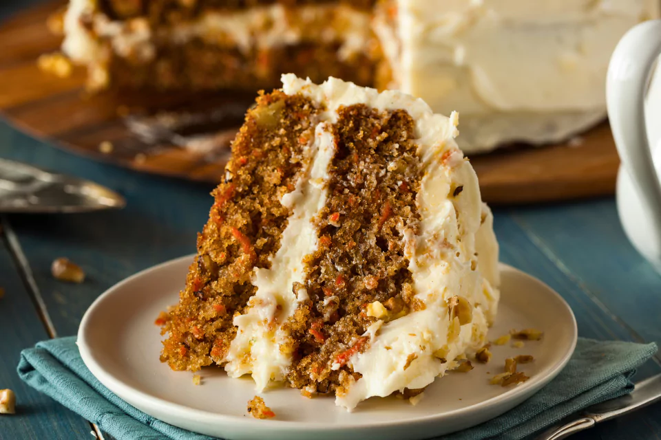 Lloyds carrot cake recipe