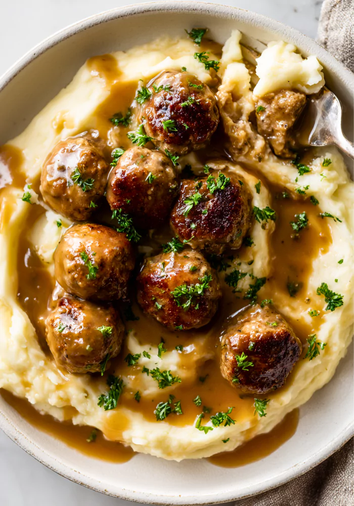 Meatballs and Gravy